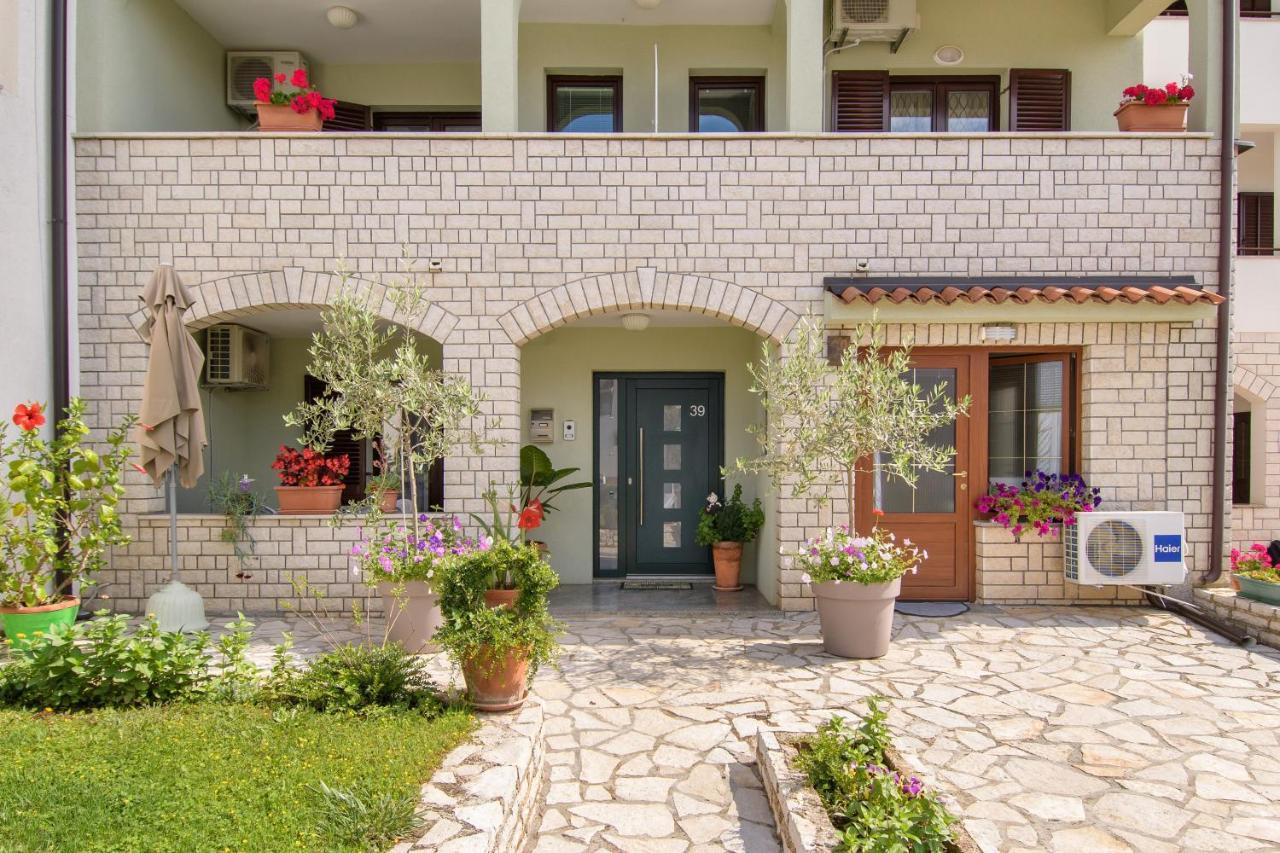 Apartment Motovunska 39 Poreč Exterior foto